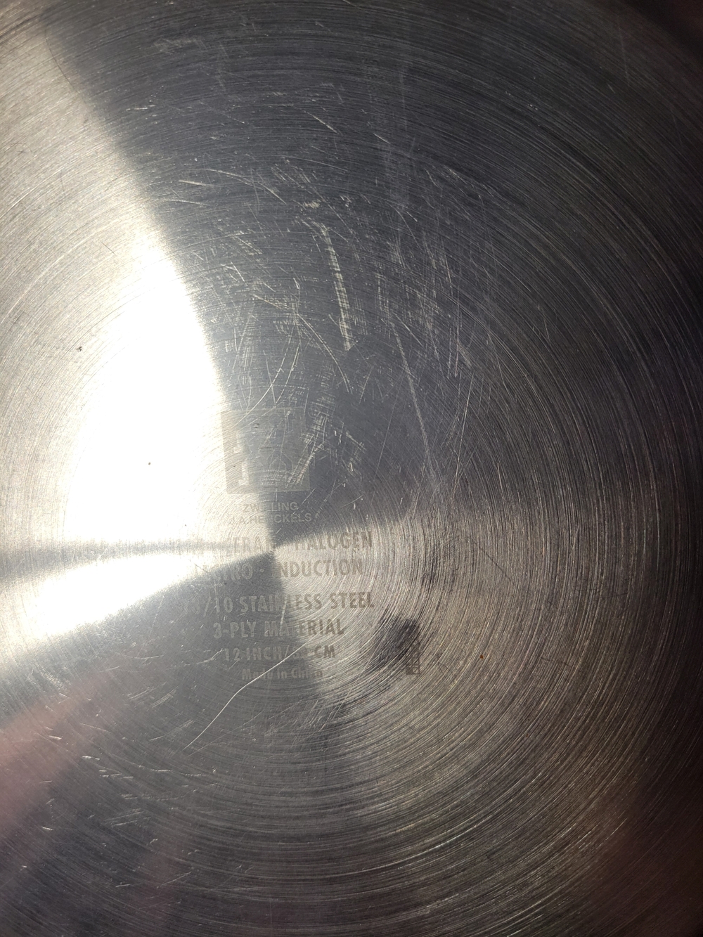 Zwillings J.A. Henckels 12" Skillet - Picture 4 of 9